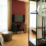 Hotel Grand Place